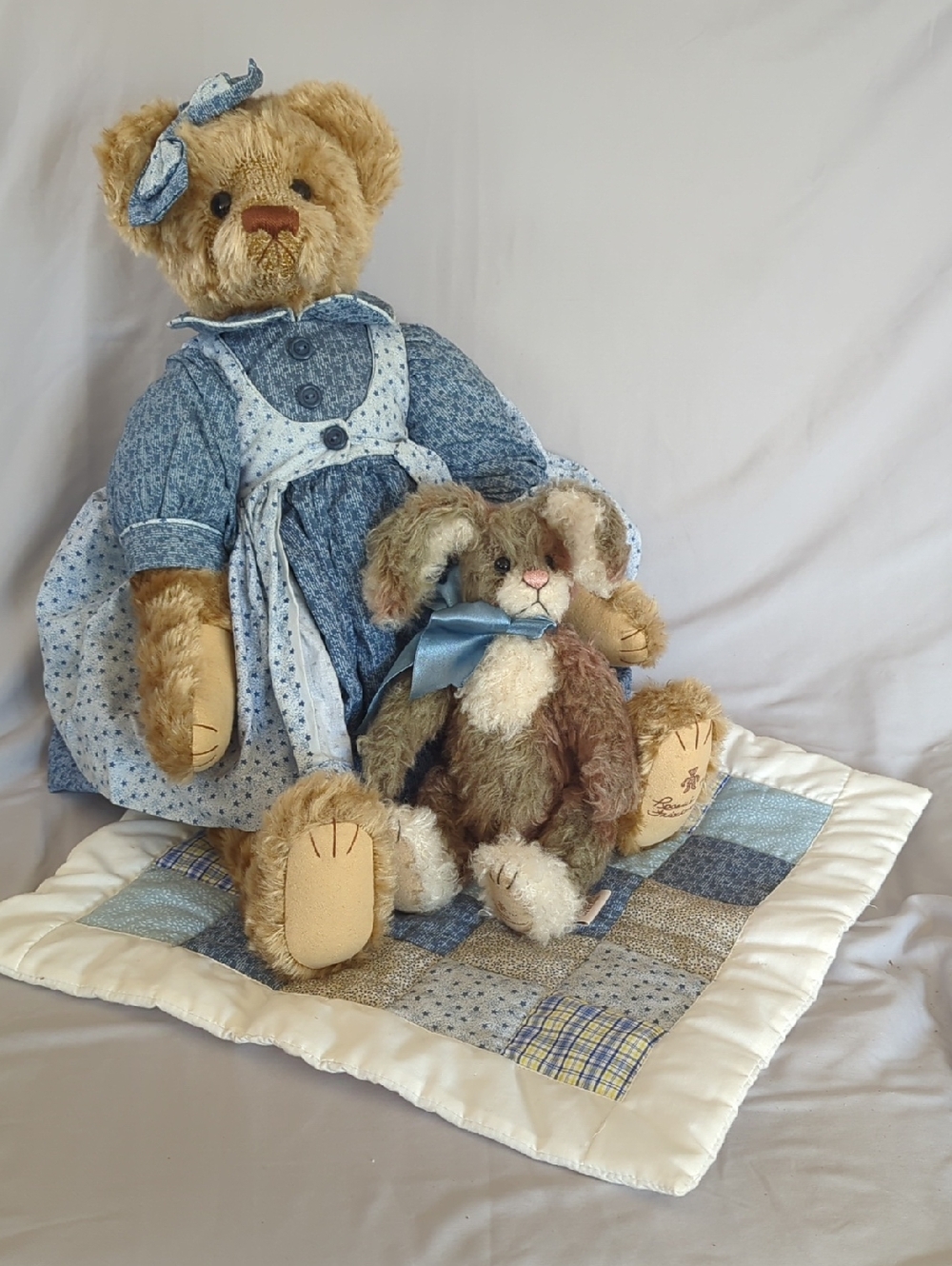 Limited Edition vintage GUND "Tasha" and "Tiggs" from 1990 Barton Collection